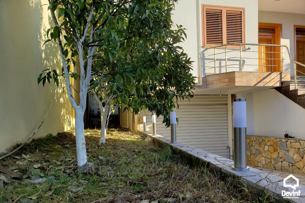 Tirane For Rent Villa  Islam Rusi street, Shkoza area Office Villa Multifunctional Building klinike dentare Hotel kopesht femijesh azil per te moshuarit