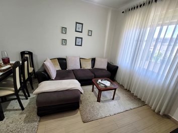 Apartament Shitje Apartament ne Bulevardin Zogu i I-re