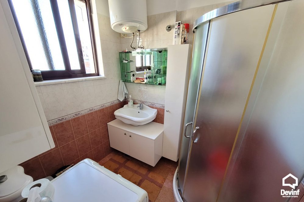 Tirane Qera Apartament 2+1+A Apartament ne Bulevardin Zogu i I-re apartament
