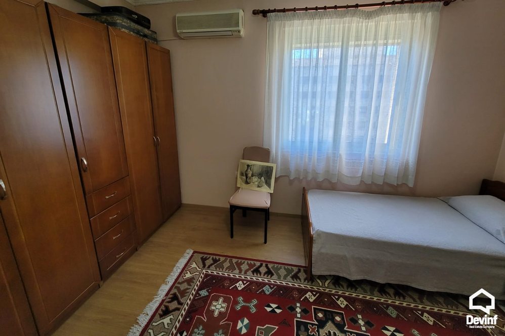 Tirane Qera Apartament 2+1+A Apartament ne Bulevardin Zogu i I-re apartament