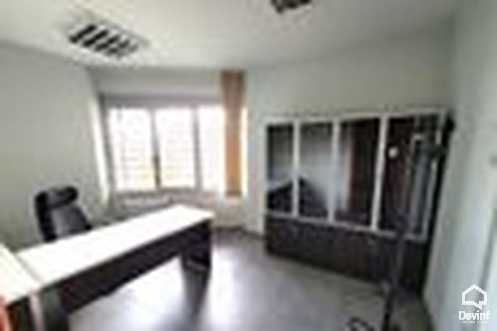 Tirane Qera Zyre  Zyra ne Rrugen Dibres zyre