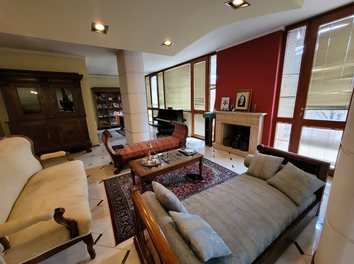 Apartament Shitje Rruga Papa Gjon Pali II, prane Radio Televizionit Shqiptar