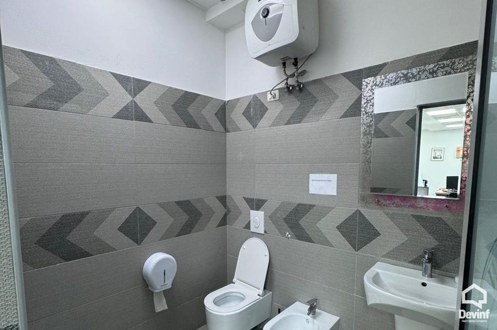 Tirane For Sale Office  Office in Boulevard Gjergj Fishta Office klinike dentare qender estetike palester