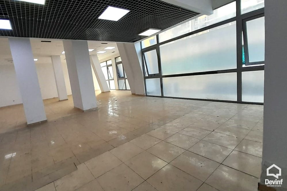 Tirane For Rent Office  Comercial unit in Kavaja Street Office Business Center Office spa klinike spitalore Business Center shkolle kursesh kurse