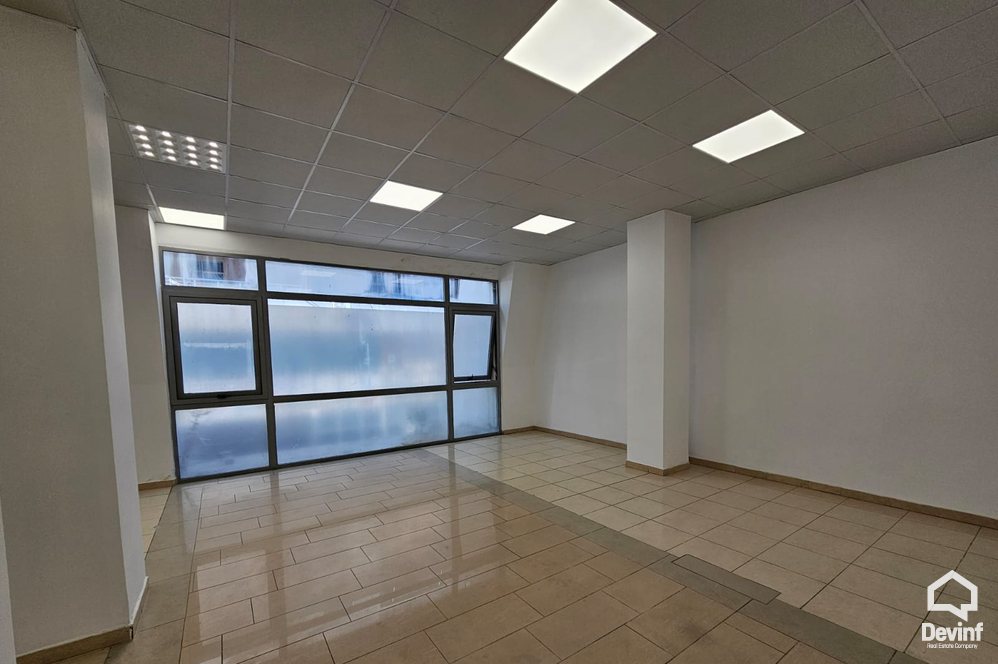 Tirane For Rent Office  Comercial unit in Kavaja Street Office Business Center Office spa klinike spitalore Business Center shkolle kursesh kurse