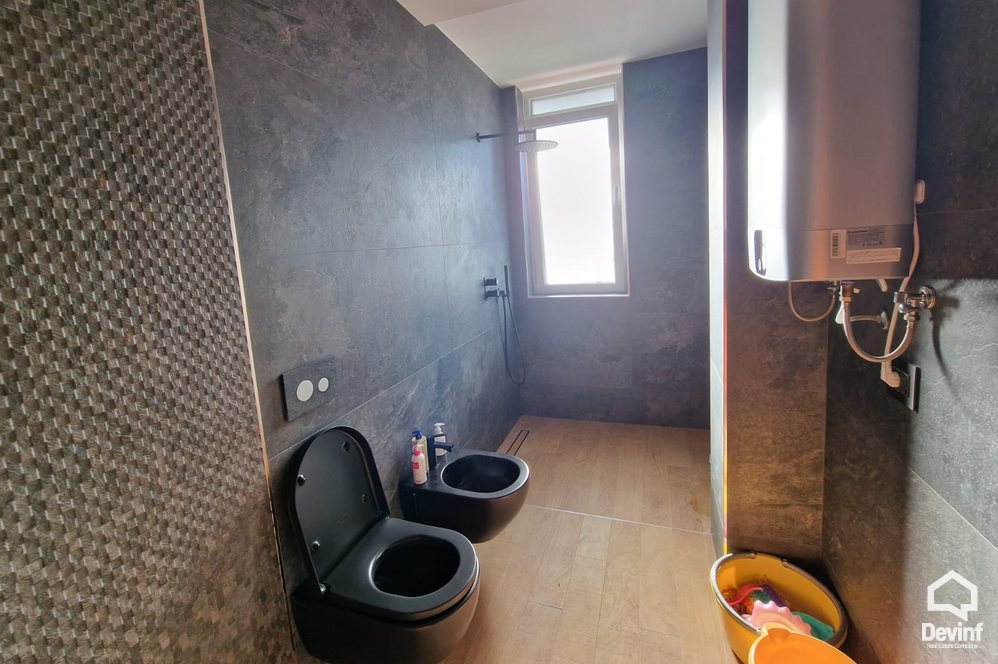 Tirane Shitje Apartament 3+1+A Rruga Perlat Rexhepi, prane Fakultetit Juridik apartament