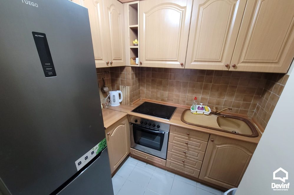 Tirane Qera Apartament 2+1+G Apartament ne zonen e Bllokut apartament