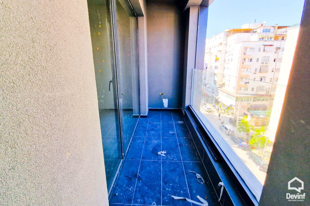 Tirane Shitje Apartament 1+1+A Prane Kompleksit Dinamo, rruga Liman Kaba. apartament