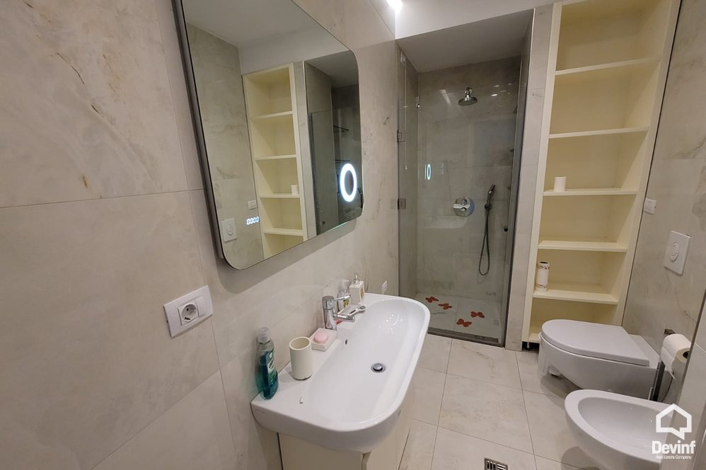 Tirane Qera Apartament 2+1+A Apartament prane Stadiumit Air Albania apartament