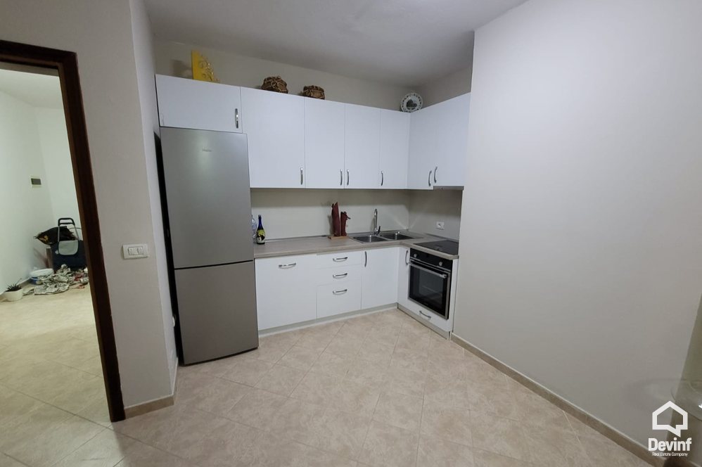 Tirane Qera Apartament 2+1+A Apartament ne Bulevardin Gjergj Fishta zyre