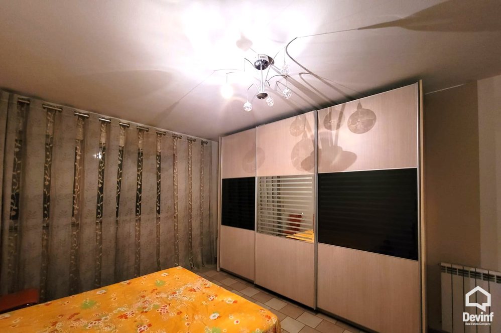 Tirane For Rent Apartment 2+1+A Apartment located in Naim Frasheri Street Apartment