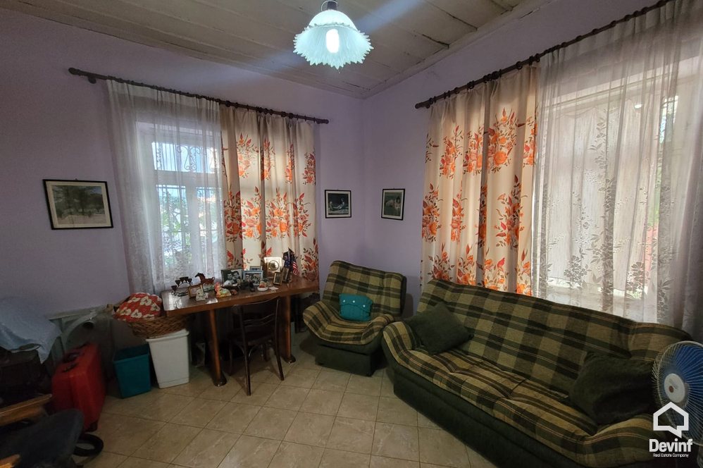 Tirane For Rent Houses 3+1+A Offices in the center of Tirana Apartment Office