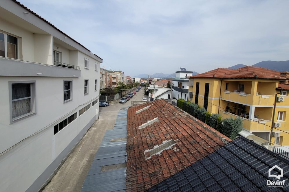 Tirane For Rent Houses 1+1+A House in Sauk, Tirana Apartment
