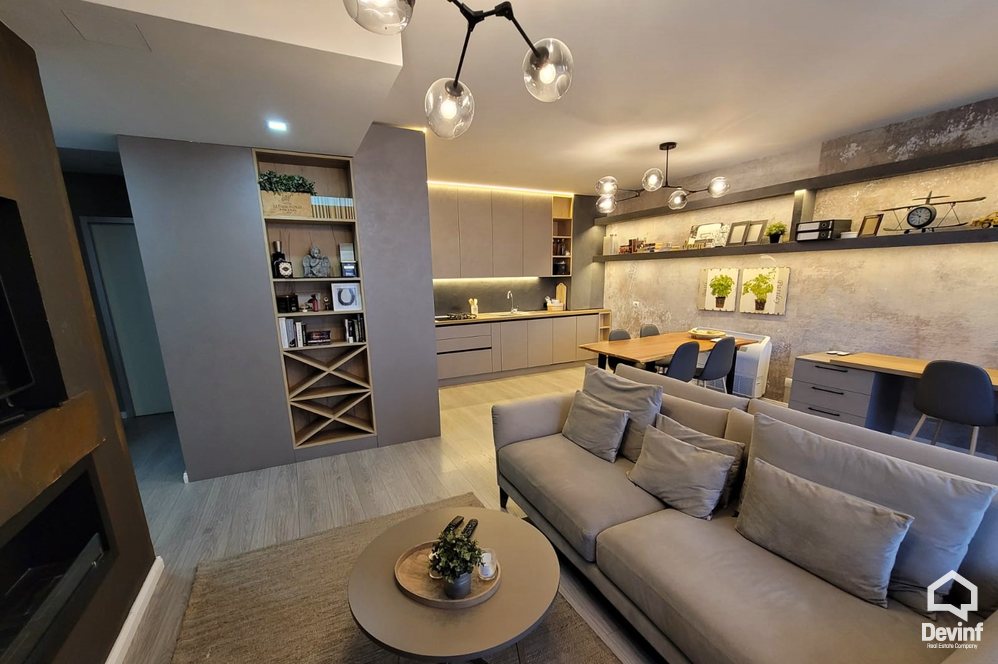Tirane Qera Apartament 2+1 Nje apartament i kendshem prane Bllokut apartament