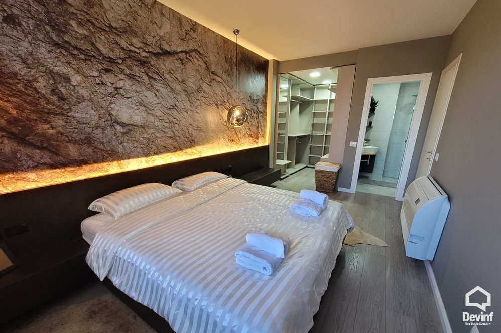 Tirane Qera Apartament 2+1 Nje apartament i kendshem prane Bllokut apartament