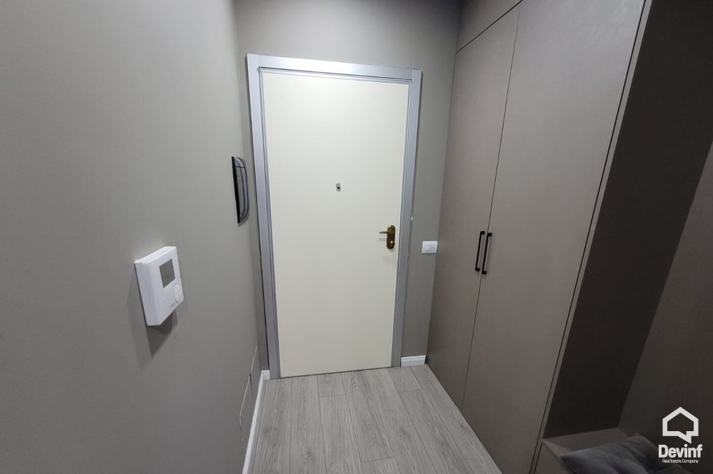 Tirane Qera Apartament 2+1 Nje apartament i kendshem prane Bllokut apartament