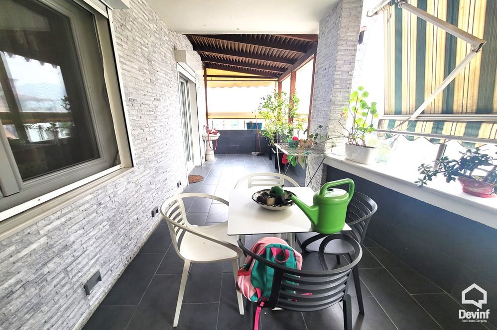 Tirane Qera Apartament 3+1 Apartament luksoz ne zonen prane Piramides, Tirane apartament