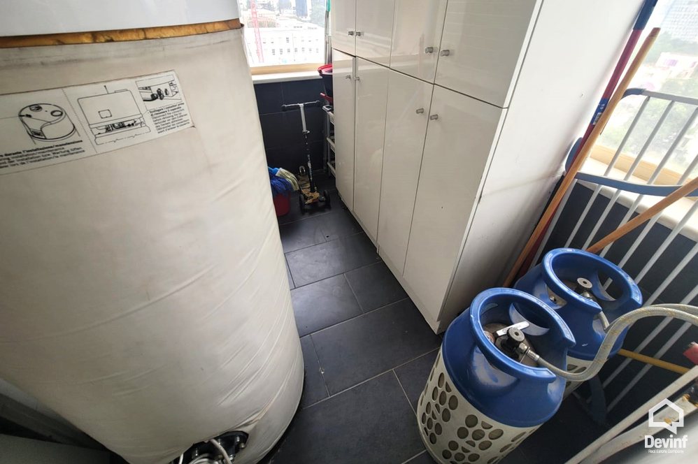 Tirane Qera Apartament 3+1 Apartament luksoz ne zonen prane Piramides, Tirane apartament