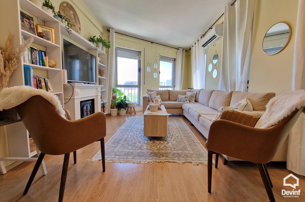 Tirane For Sale Apartment 2+1 Stavri Themeli Street Apartment Residential Complex