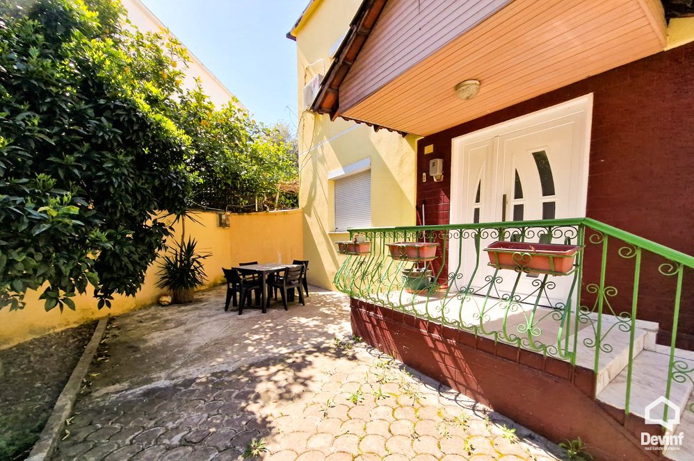 Tirane Shitje Apartament  Rruga Isuf Elezi, blloku i vilave, Selite apartament apartament me oborr