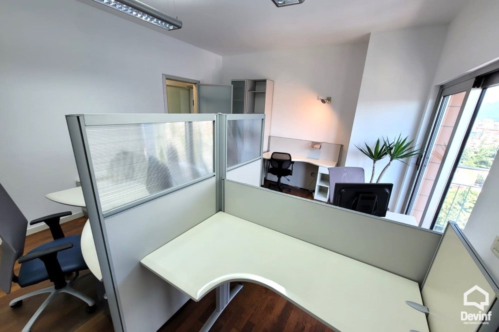 Tirane For Rent Office  Office in a business center near the Pyramid, Tirana Office Business Center