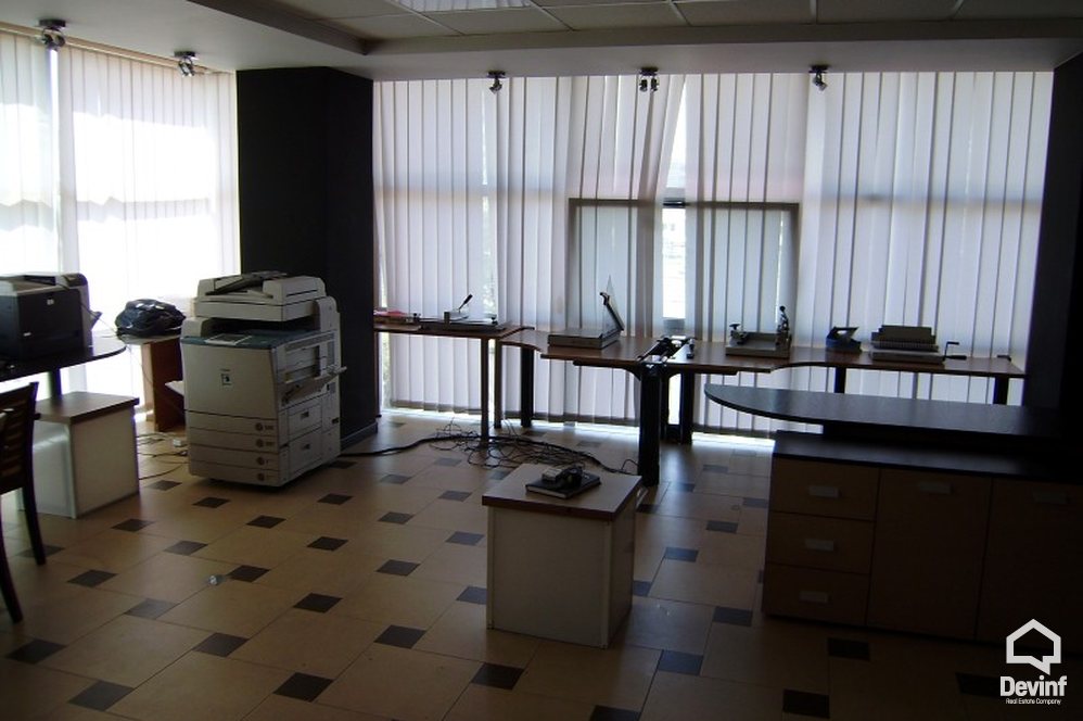 Tirane For Sale Office  Located close to Qemal Stafa Stadium Office
