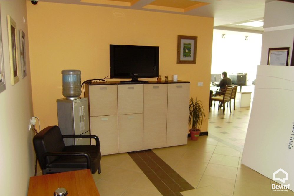 Tirane For Sale Office  Located close to Qemal Stafa Stadium Office