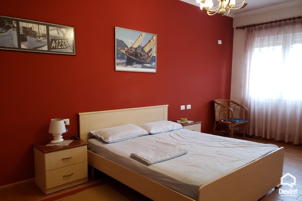 Tirane Qera Apartament 1+1 Apartament ne nje ndertim modern qe ndodhet ne Rr. Myslym Shyri  apartament