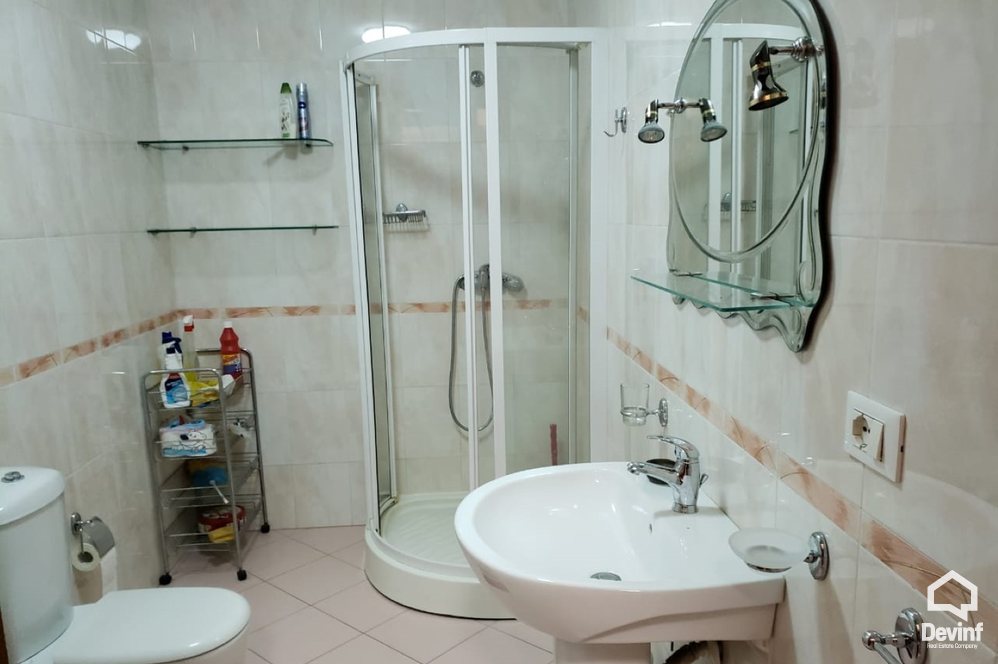 Tirane Qera Apartament 1+1 Apartament ne nje ndertim modern qe ndodhet ne Rr. Myslym Shyri  apartament
