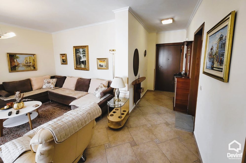 Tirane Qera Apartament 3+1+A Apartament tek Rruga  Elbasanit apartament
