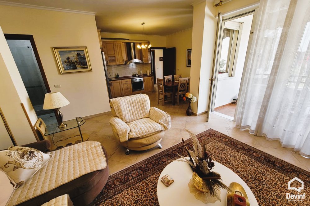 Tirane Qera Apartament 3+1+A Apartament tek Rruga  Elbasanit apartament