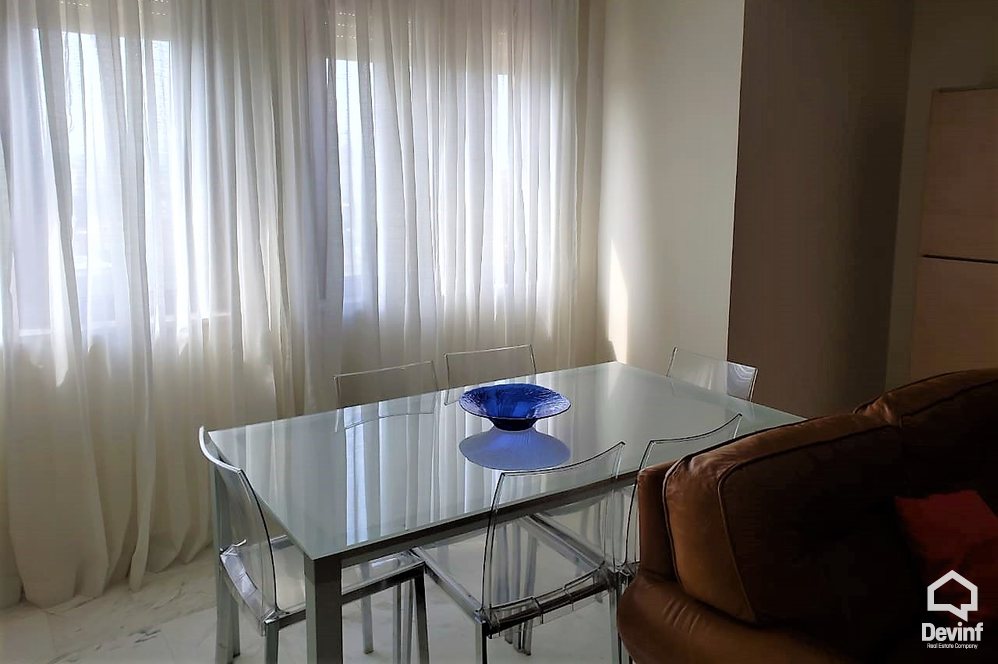 Tirane Qera Apartament 2+1+A Apartament prane qendres se Tiranes apartament
