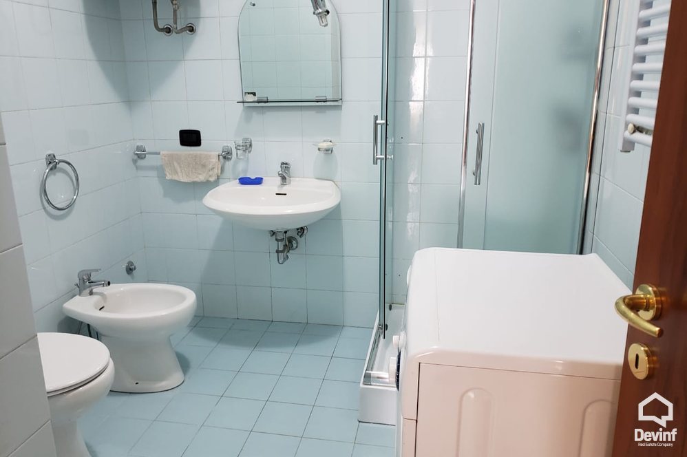 Tirane Qera Apartament 2+1+A Apartament prane qendres se Tiranes apartament