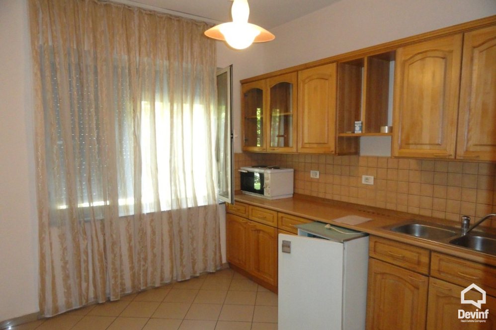Tirane For Rent Office 2+1 Office located in Str. Sami Frasheri Apartment Office