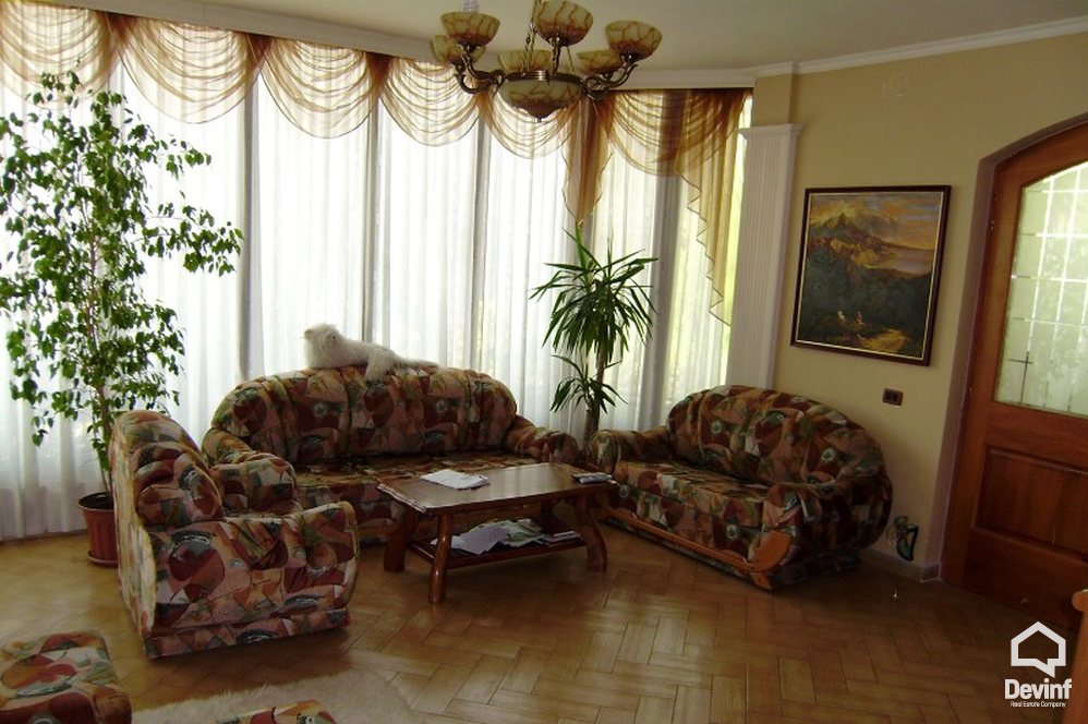 Tirane For Rent Villa 4+1+G In panoramic area of Dajti mountain 