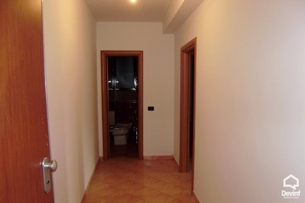 Tirane Shitje Apartament 2+1+A Pallat i ri i pozicionuar prane Gjimnazit Petro Nini Luarasi apartament
