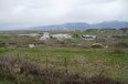 Ne Shitje Toke  Toka ndodhet  afer kompanise Alumil, prane Autostrades Tirane-Durres, ne faqe kodre dhe ne brez te dyte. Tirane