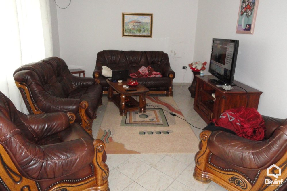 Tirane For Rent Villa Me shume House located near the Lake of Tirana 