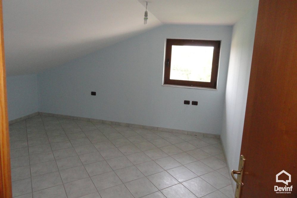 Tirane For Rent Villa Me shume House located near the Lake of Tirana 