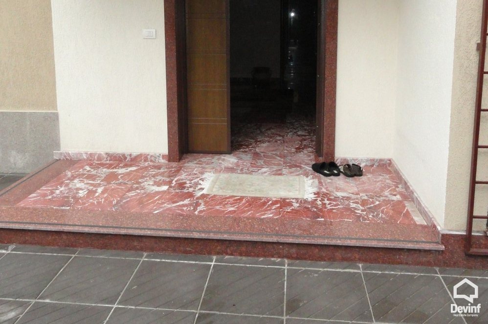 Tirane For Rent Villa  House in Str. Elbasanit 