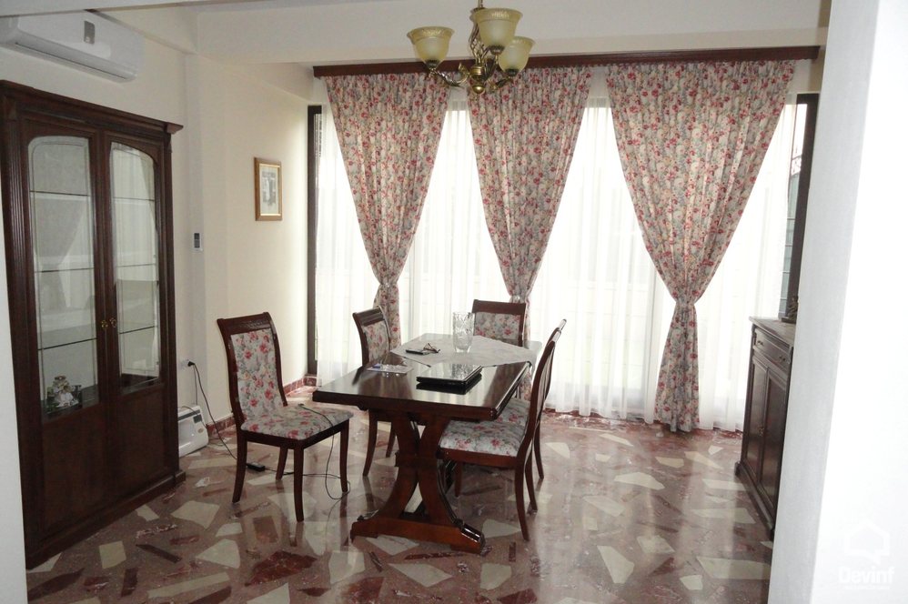 Tirane For Rent Villa  House in Str. Elbasanit 