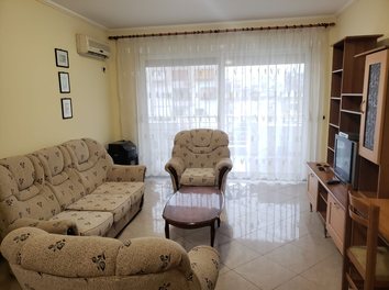 Apartament Qera Apartament ne nje ndertim te ri i cili ndodhet ne zonen e ish Bllokut