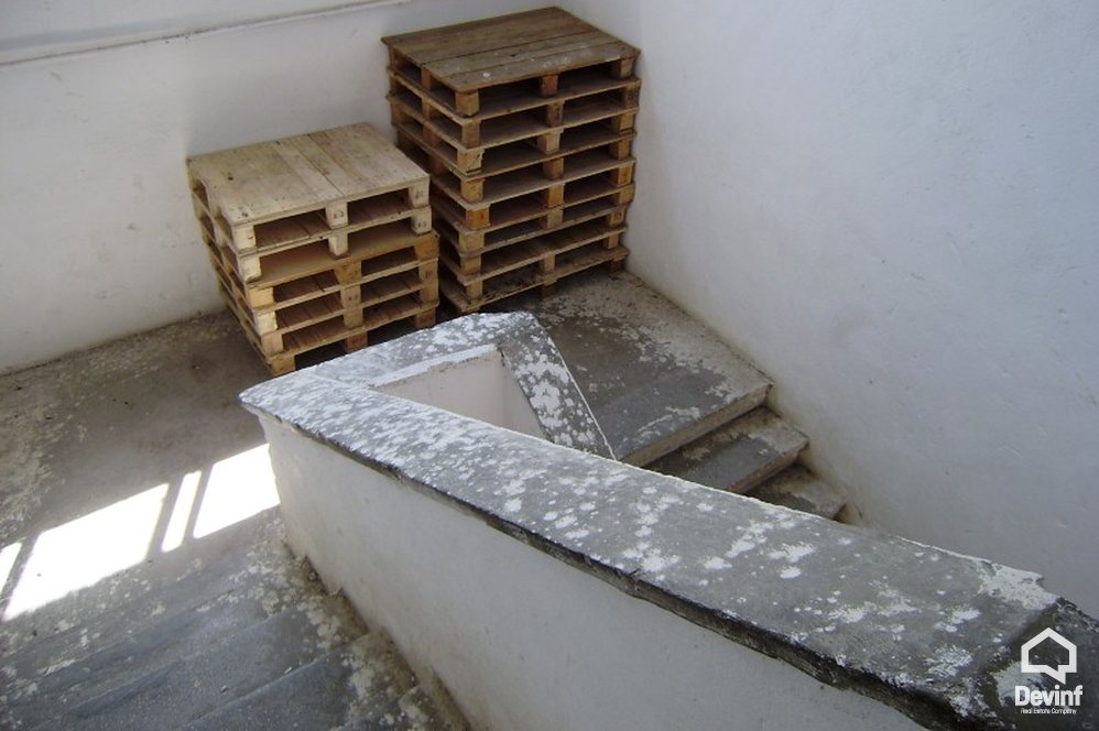 Tirane For Rent Warehouse  Warehouse in the northern part of Tirana Fabrication industri Warehouse