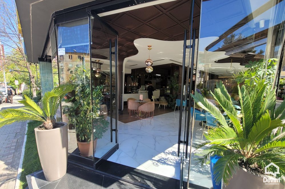 Tirane For Rent Bar-Restaurant  Coffee Bar & Patisserie in the center of Tirana Bar-Coffee pasticeri