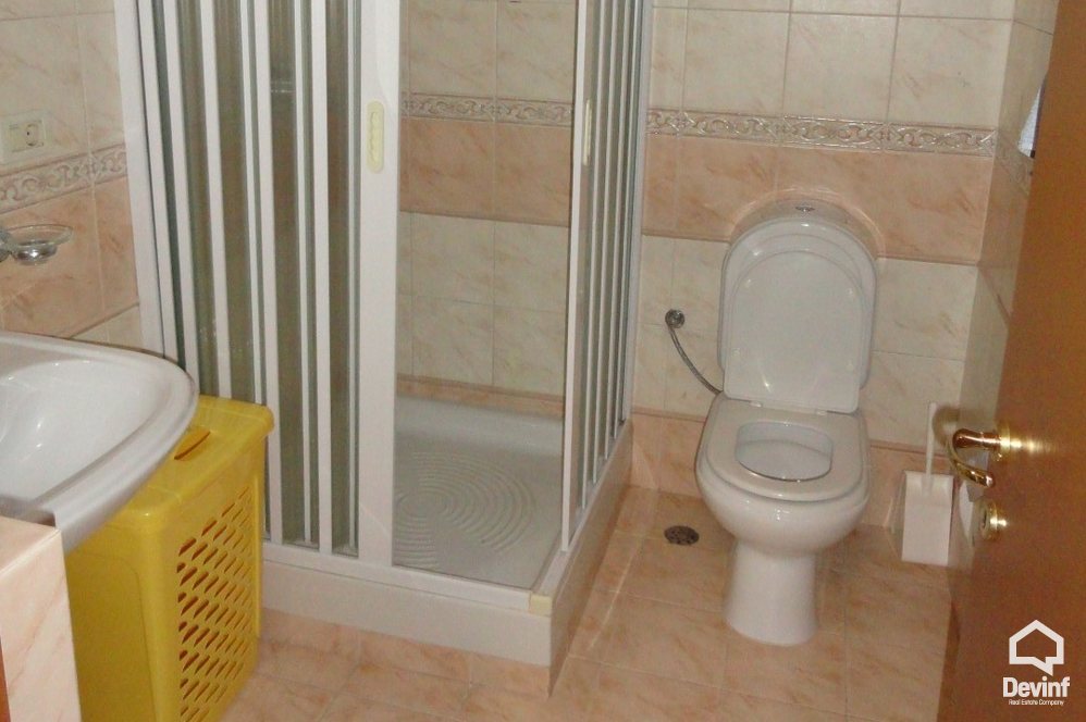 Tirane Qera Apartament 2+1+G Apartament ne Rr. Myslym Shyri apartament