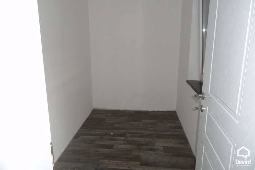 Tirane Qera Apartament 2+1+A Apartament i ri prane liqenit te Tiranes ne Rr. Sami Frasheri apartament