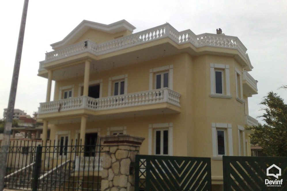 Tirane Qera Vile Me shume se 4 dhoma Vile ne zonen e Rr. Elbasanit prane ish Vilave Gjermane apartament