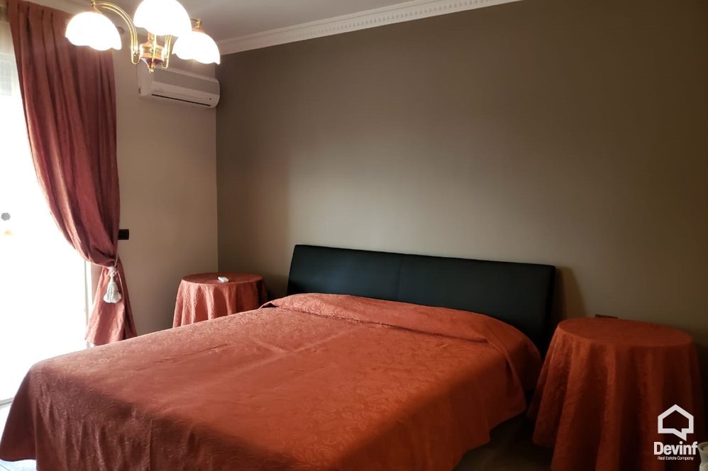 Tirane Qera Apartament 2+1+A Pallat i ri ne qender te zones se Bllokut apartament