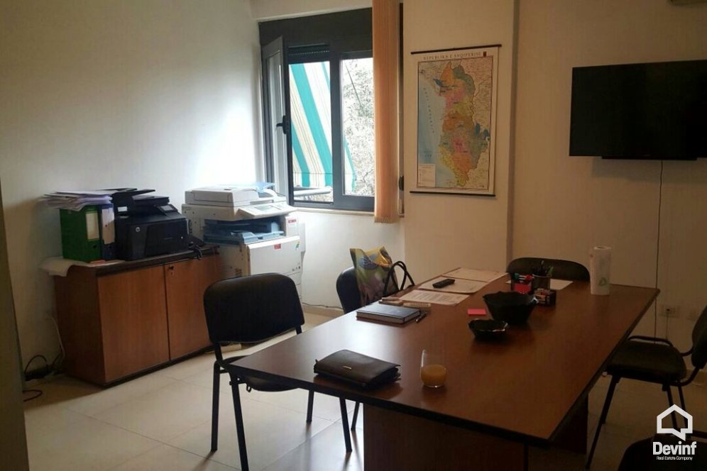 Tirane Qera Zyre 2+1+A Zyre prane Rr. Sami Frasheri zyre