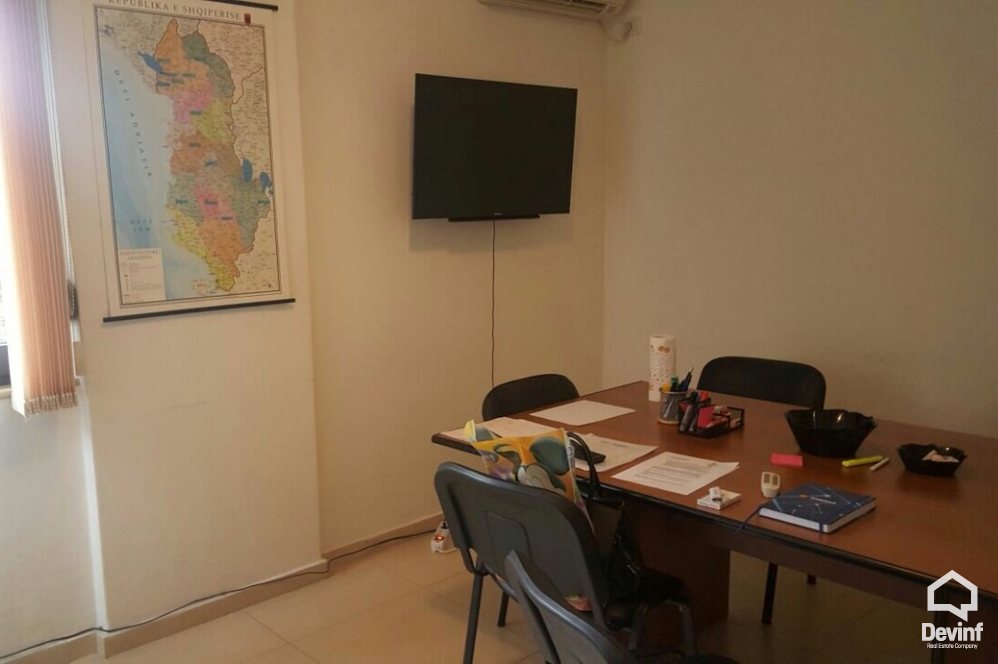 Tirane Qera Zyre 2+1+A Zyre prane Rr. Sami Frasheri zyre